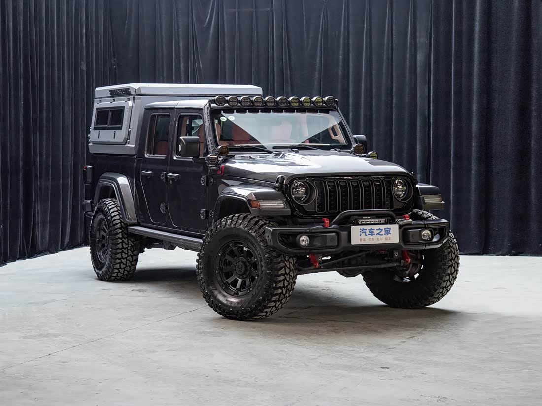 Jeep Gladiator — фото 1