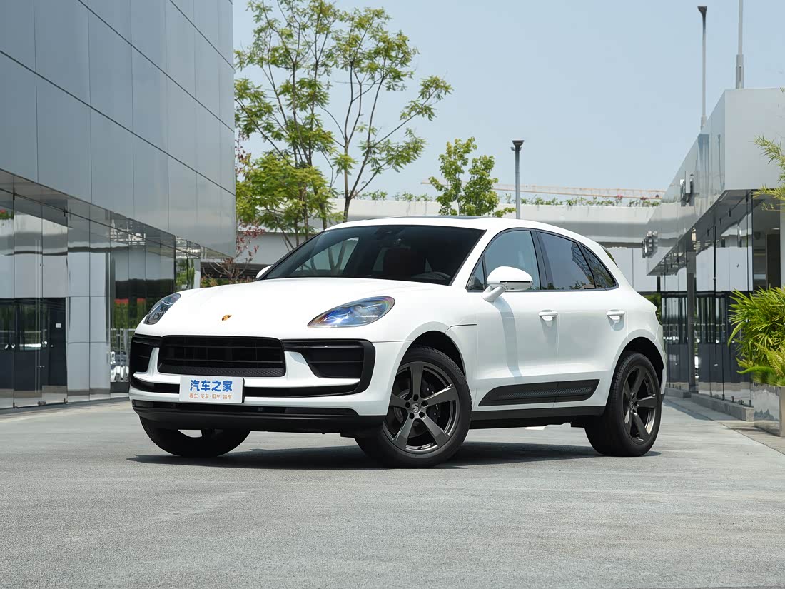 Porsche Macan — фото 1