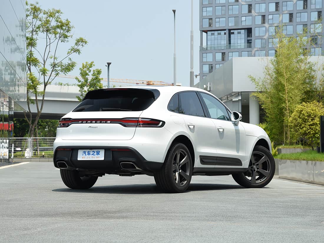 Porsche Macan — фото 7