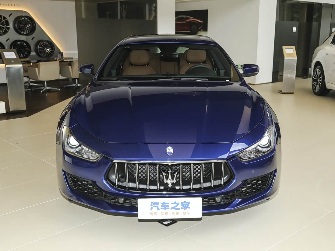 Maserati Ghibli — фото 1