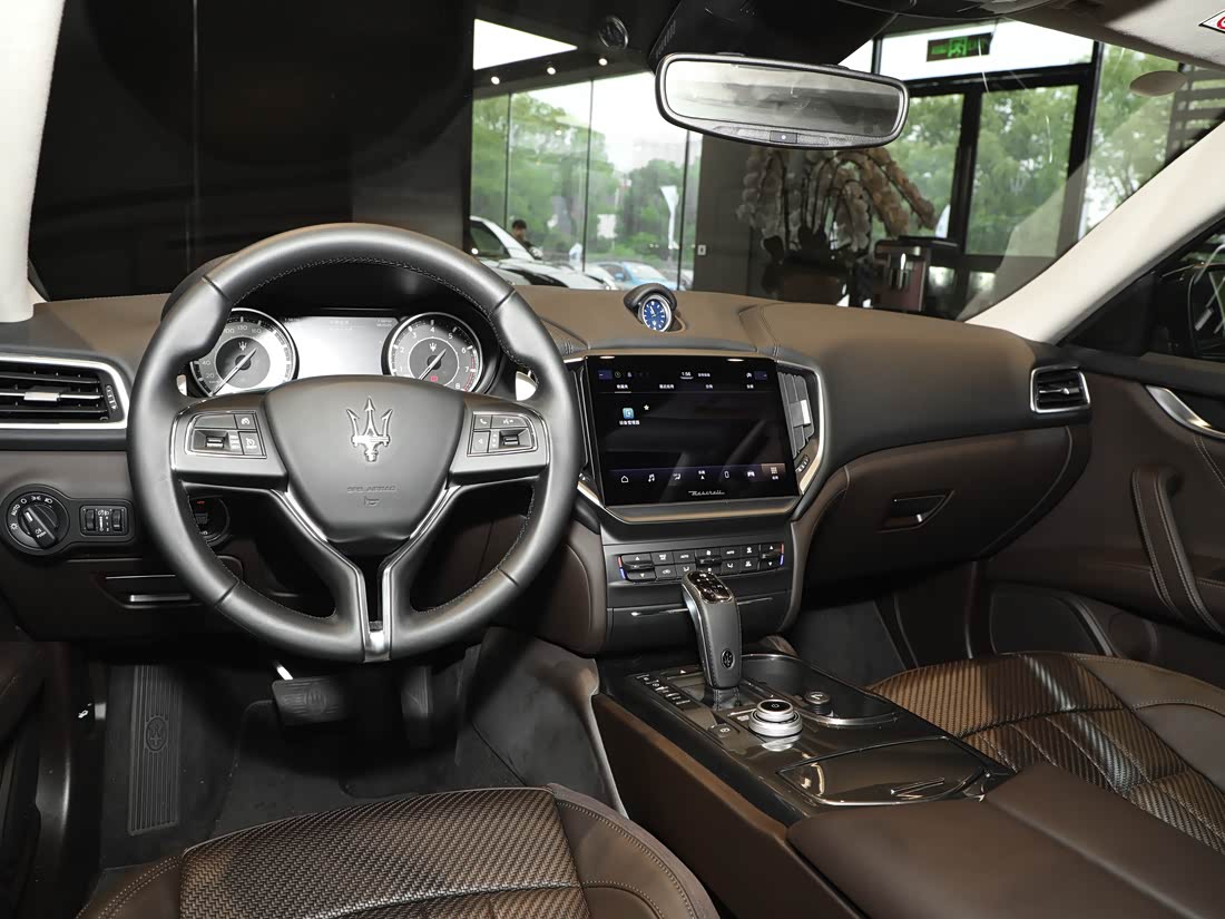 Maserati Ghibli — фото 7