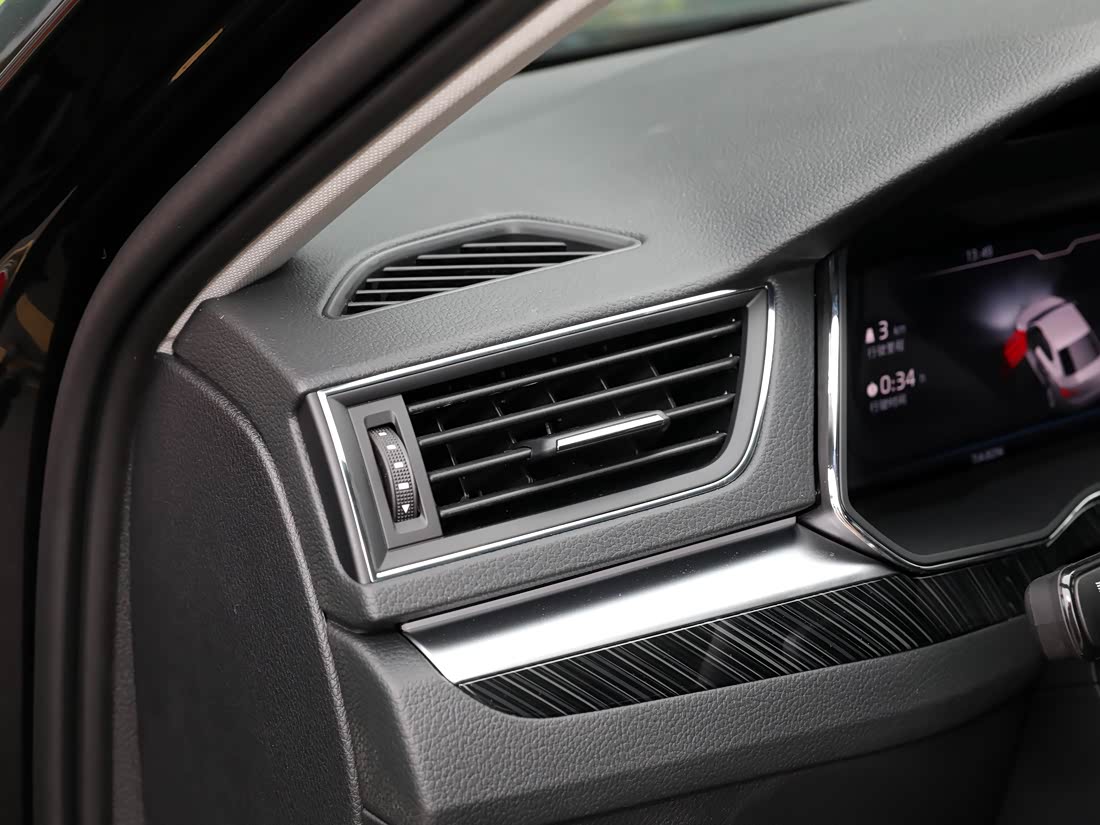 Skoda Superb — фото 6