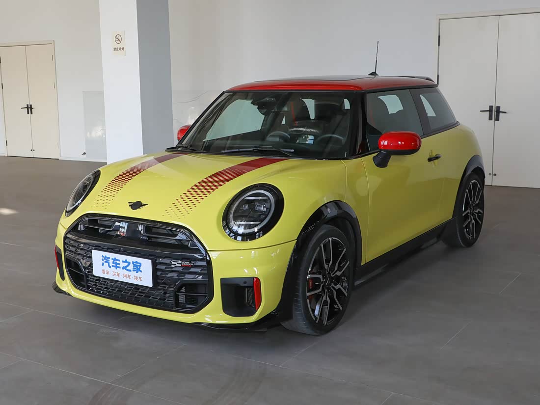 MINI JCW — фото 1