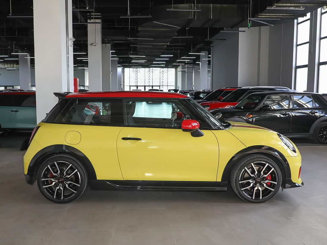 MINI JCW — фото 5