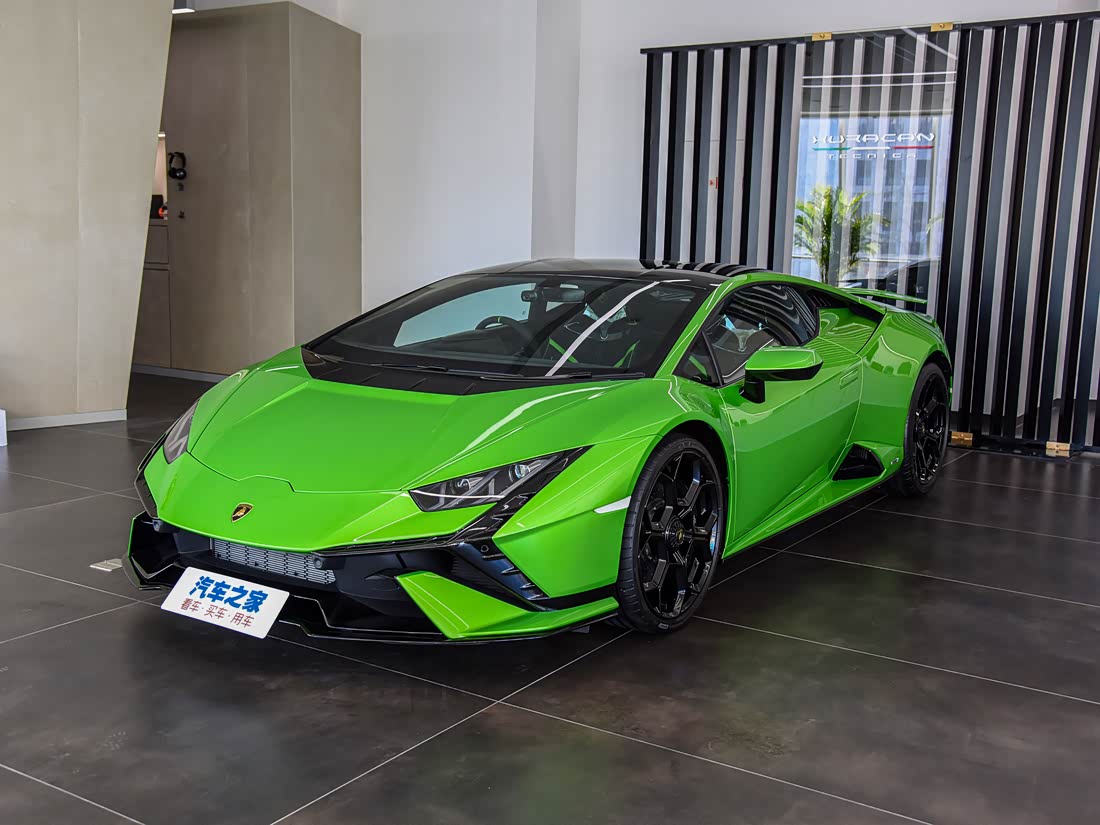 Lamborghini Huracán — фото 1