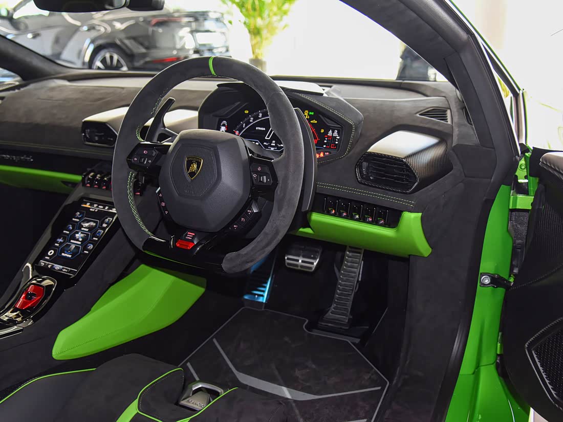 Lamborghini Huracán — фото 8