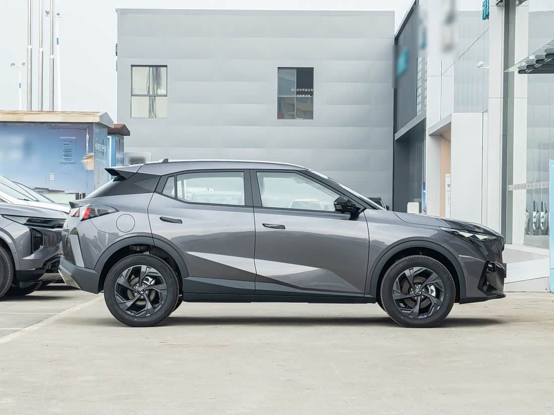 GAC Trumpchi GS3 — фото 6