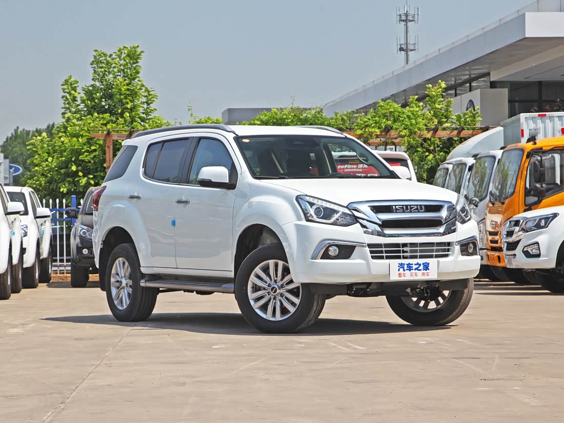 Isuzu Mu-X — фото 2