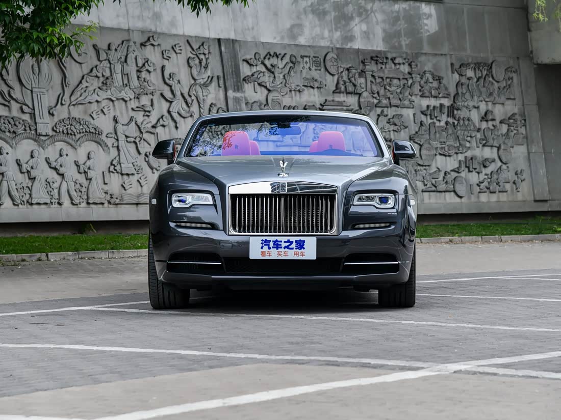 Rolls-Royce Cullinan Black Badge — фото 2