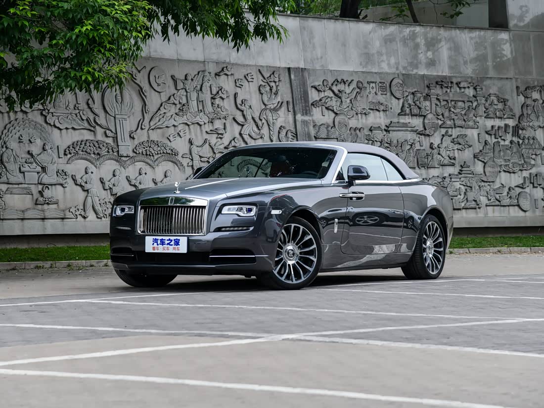 Rolls-Royce Cullinan Black Badge — фото 6