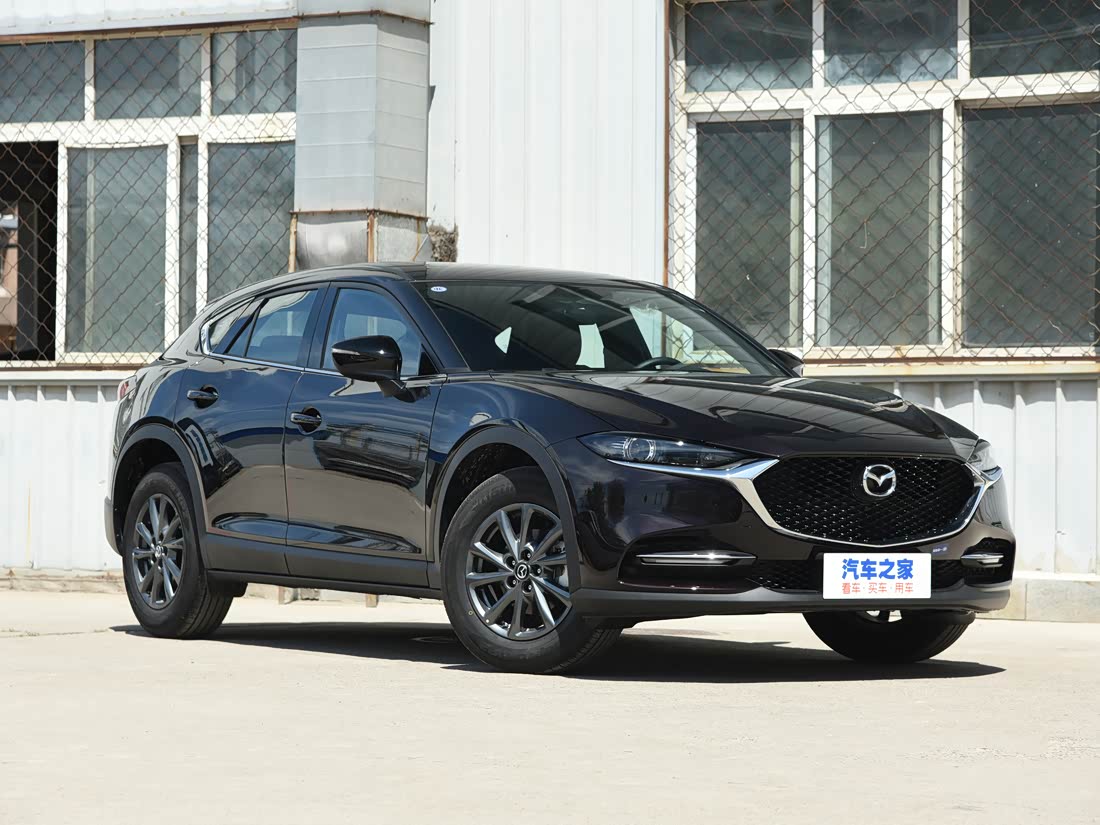 Mazda CX-4 — фото 1