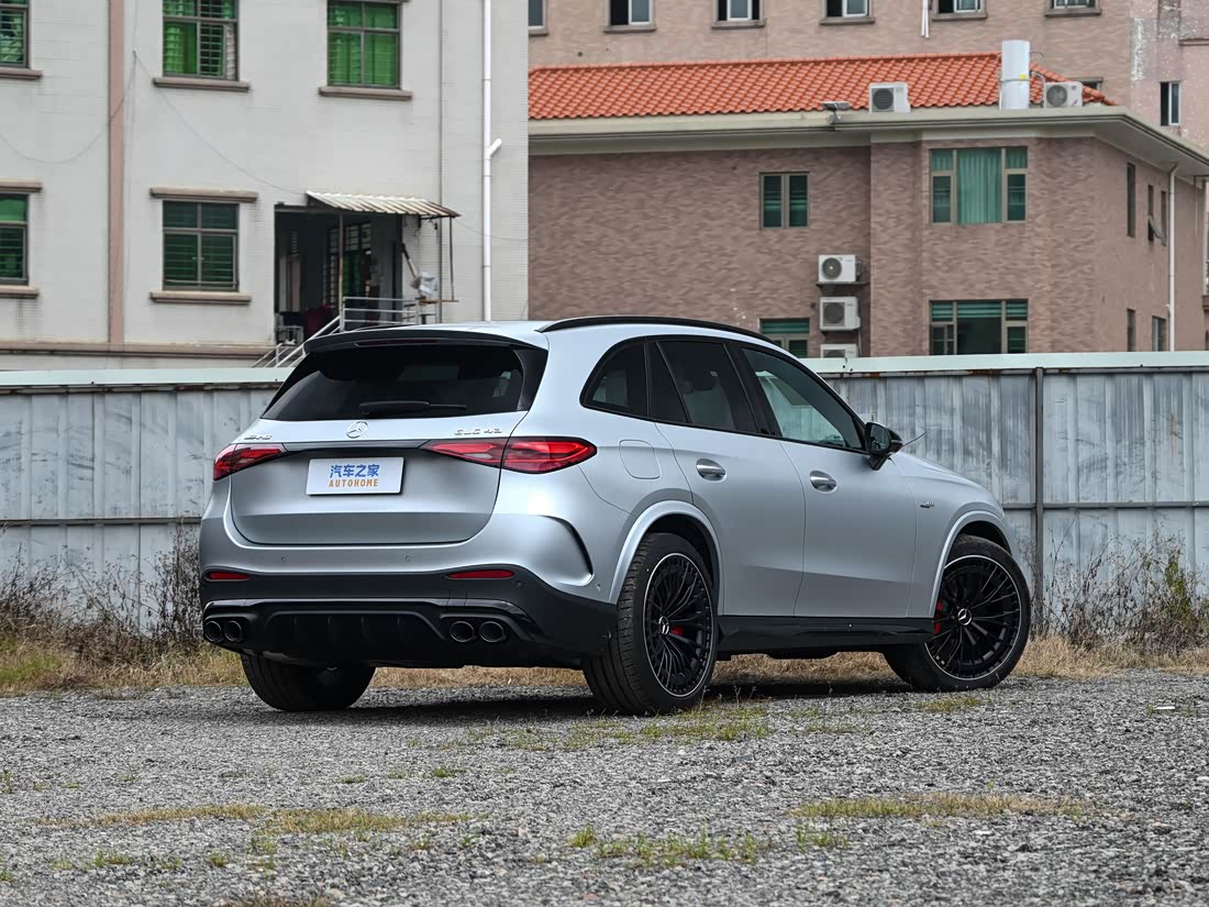 Mercedes-Benz GLC AMG — фото 6