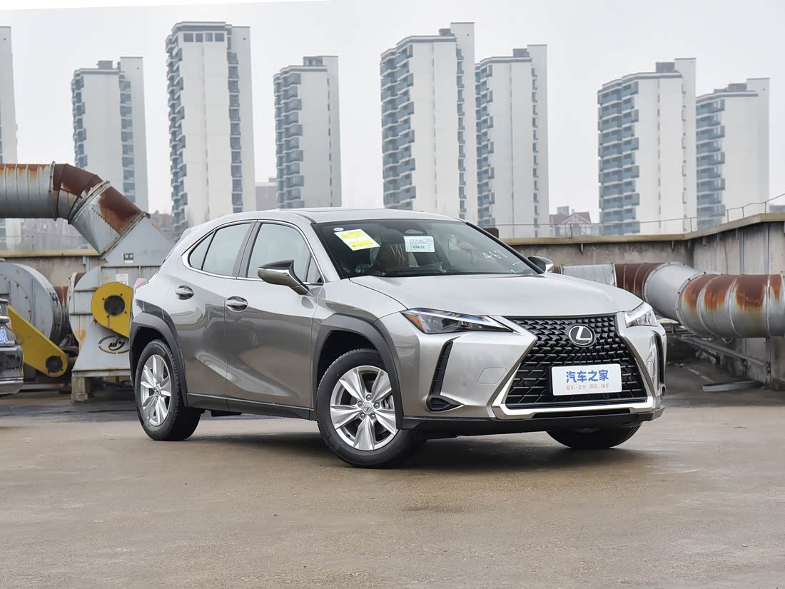 Lexus UX — фото 2