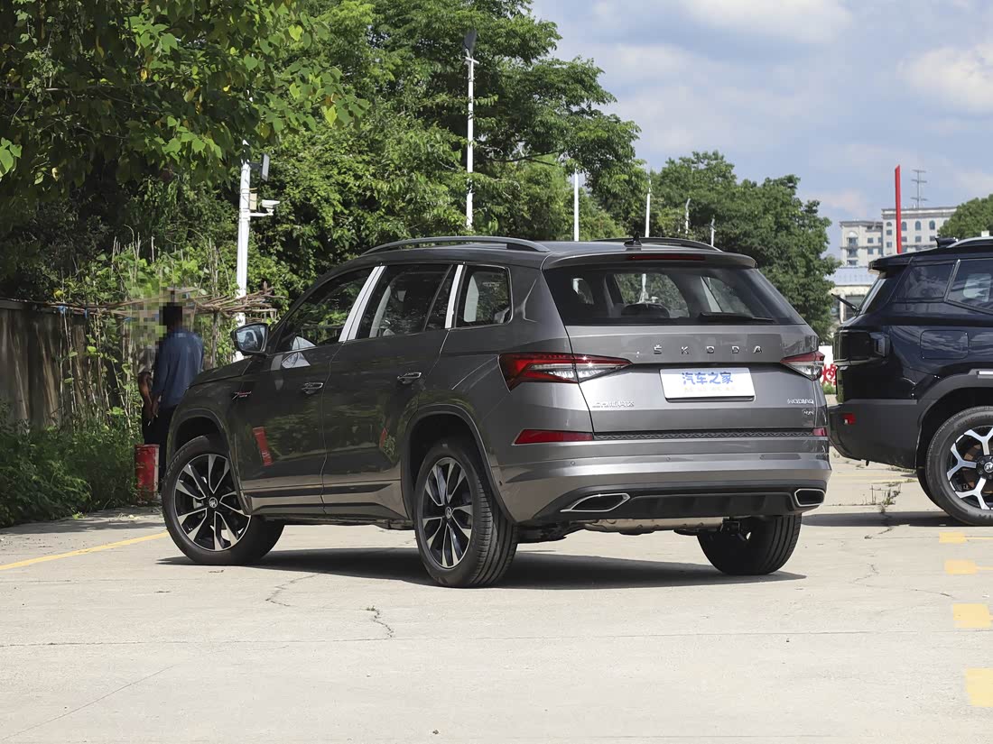 Skoda Kodiaq — фото 4