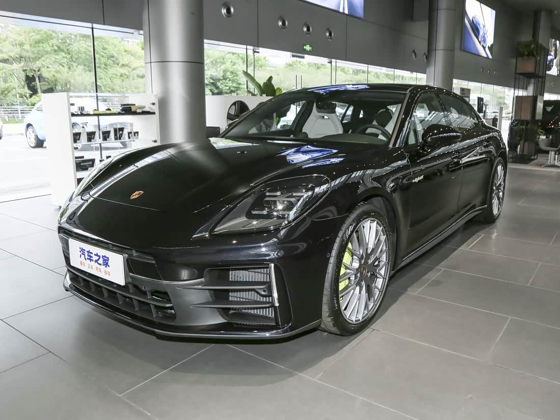 Porsche Panamera E-Hybrid — фото 1
