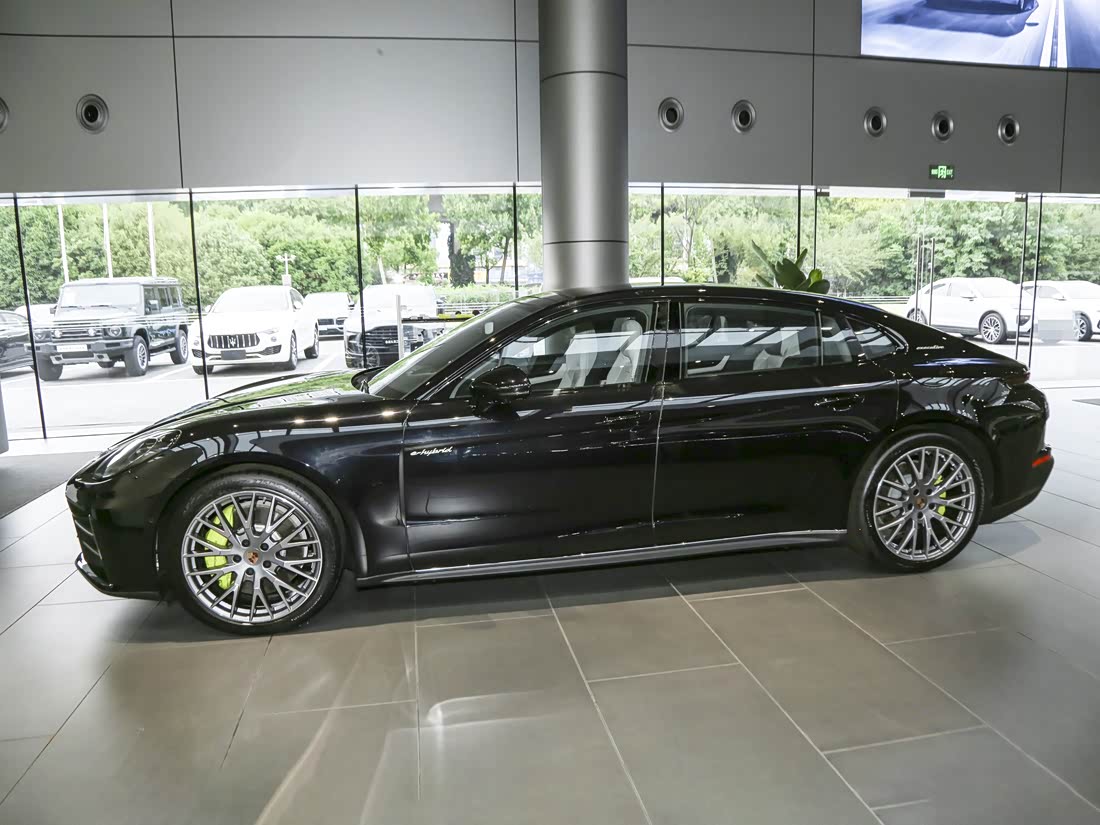 Porsche Panamera E-Hybrid — фото 4