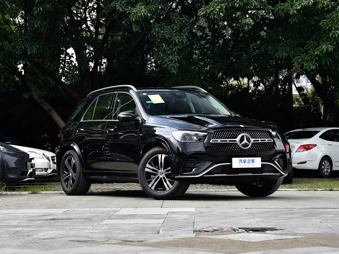Mercedes-Benz GLE PHEV — фото 3