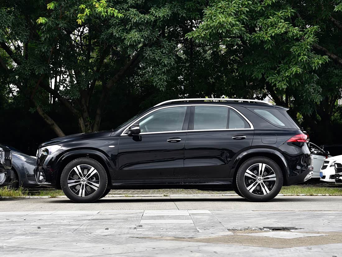 Mercedes-Benz GLE PHEV — фото 4