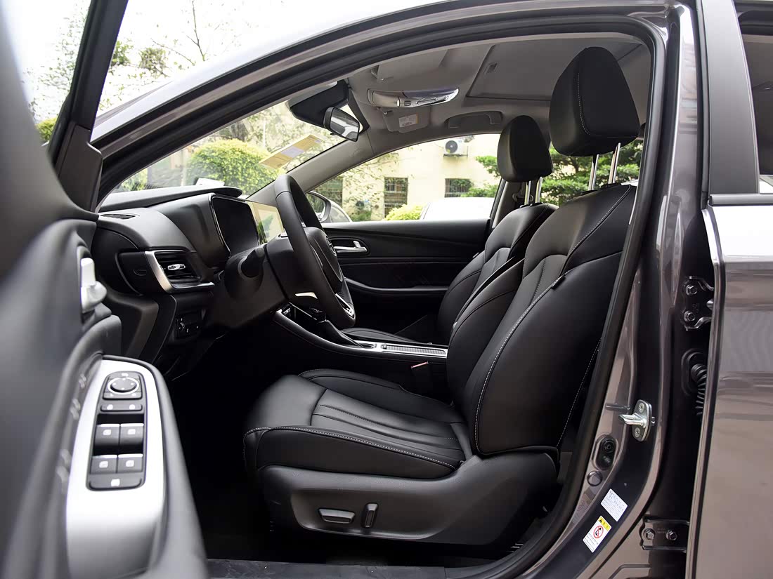 GAC Trumpchi GA4 — фото 6
