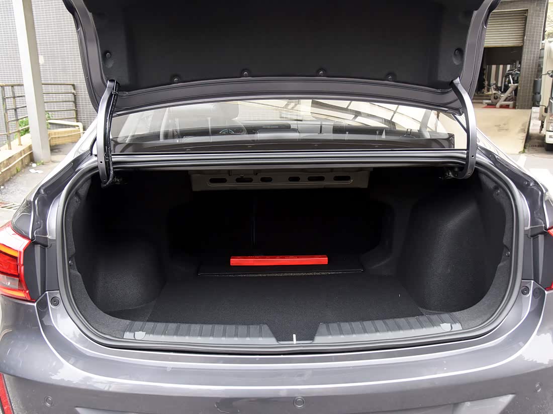 GAC Trumpchi GA4 — фото 7