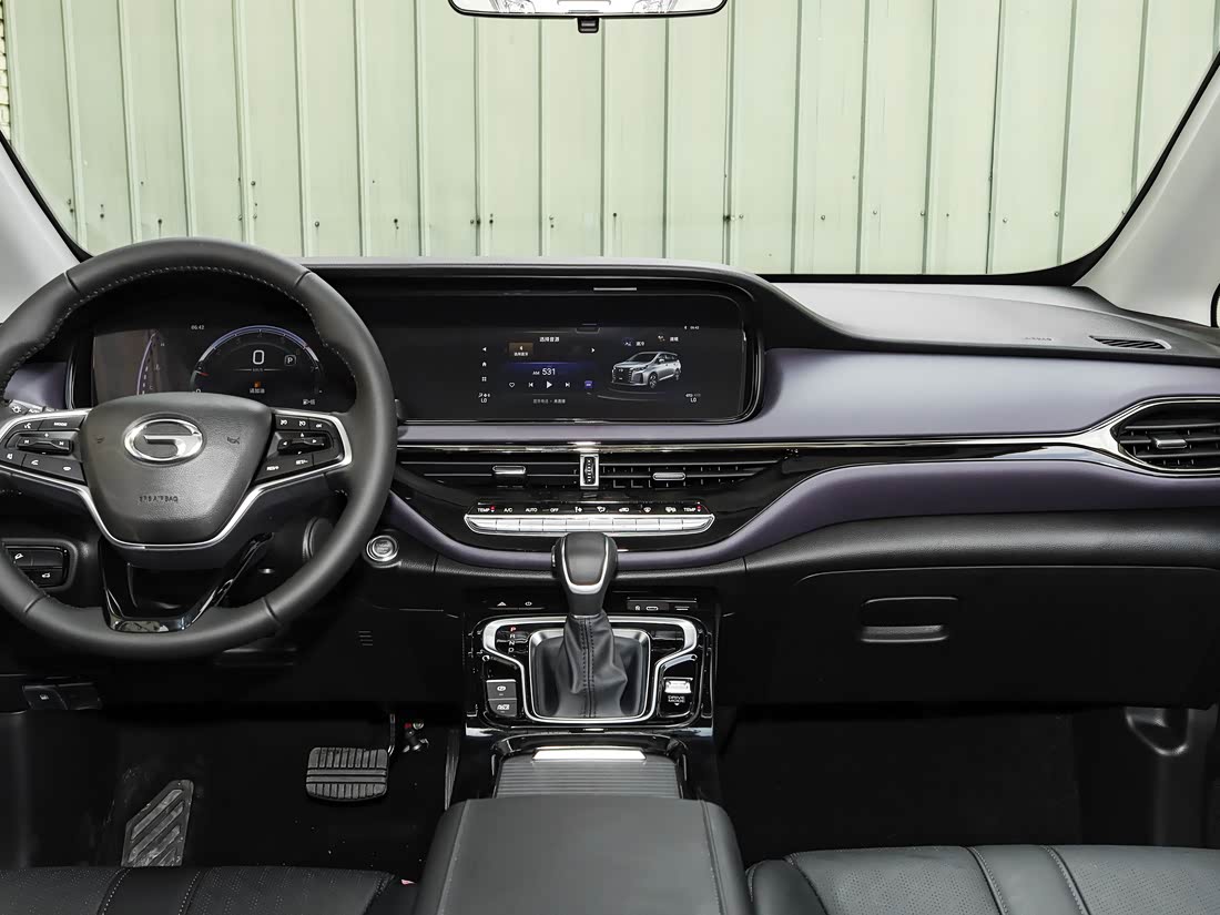 GAC Trumpchi M6 — фото 4