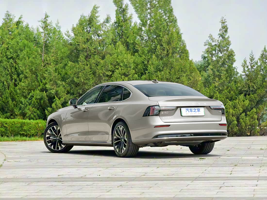 Volvo S90 PHEV — фото 3