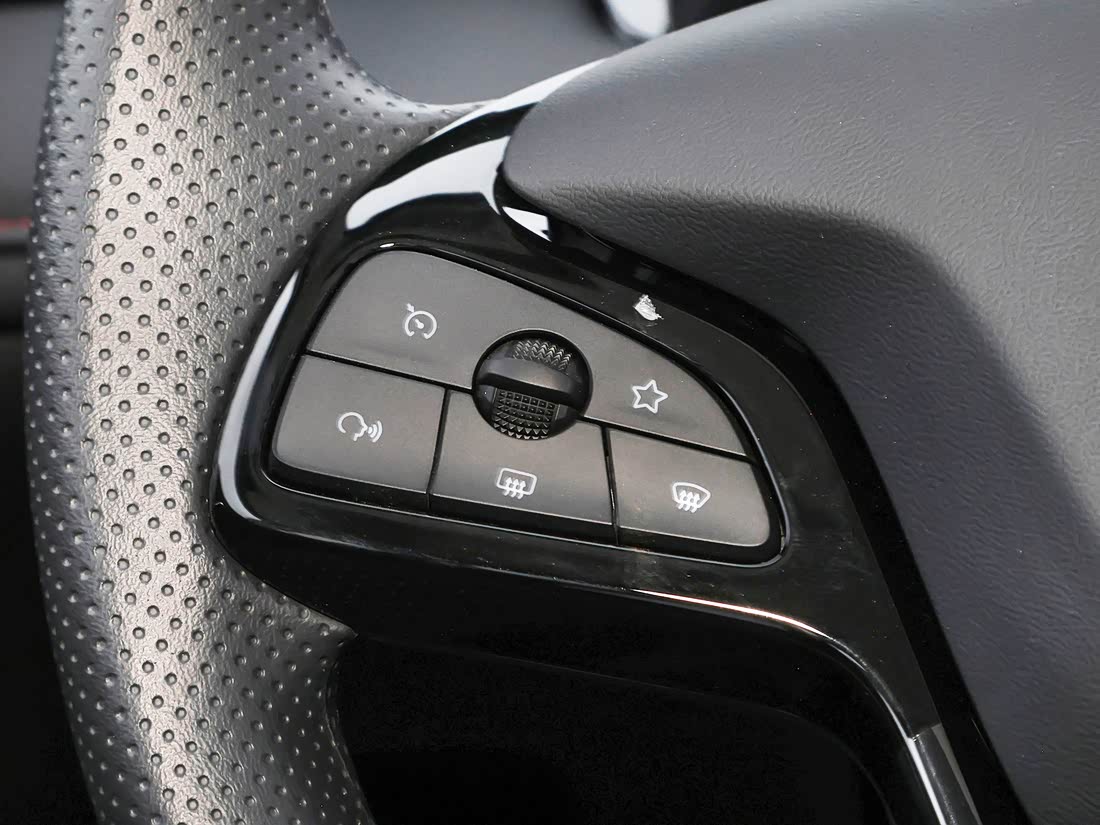 Roewe i5 — фото 9
