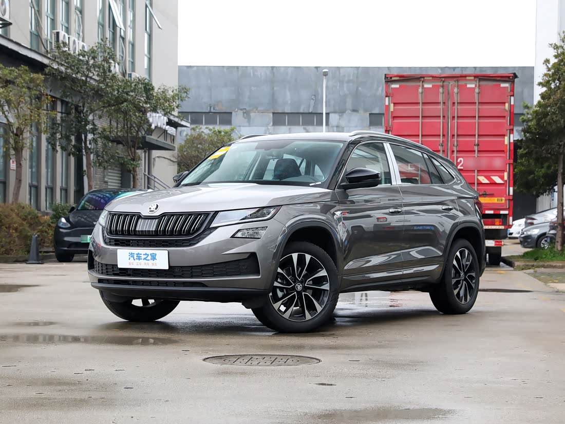 Skoda Kodiaq GT — фото 1