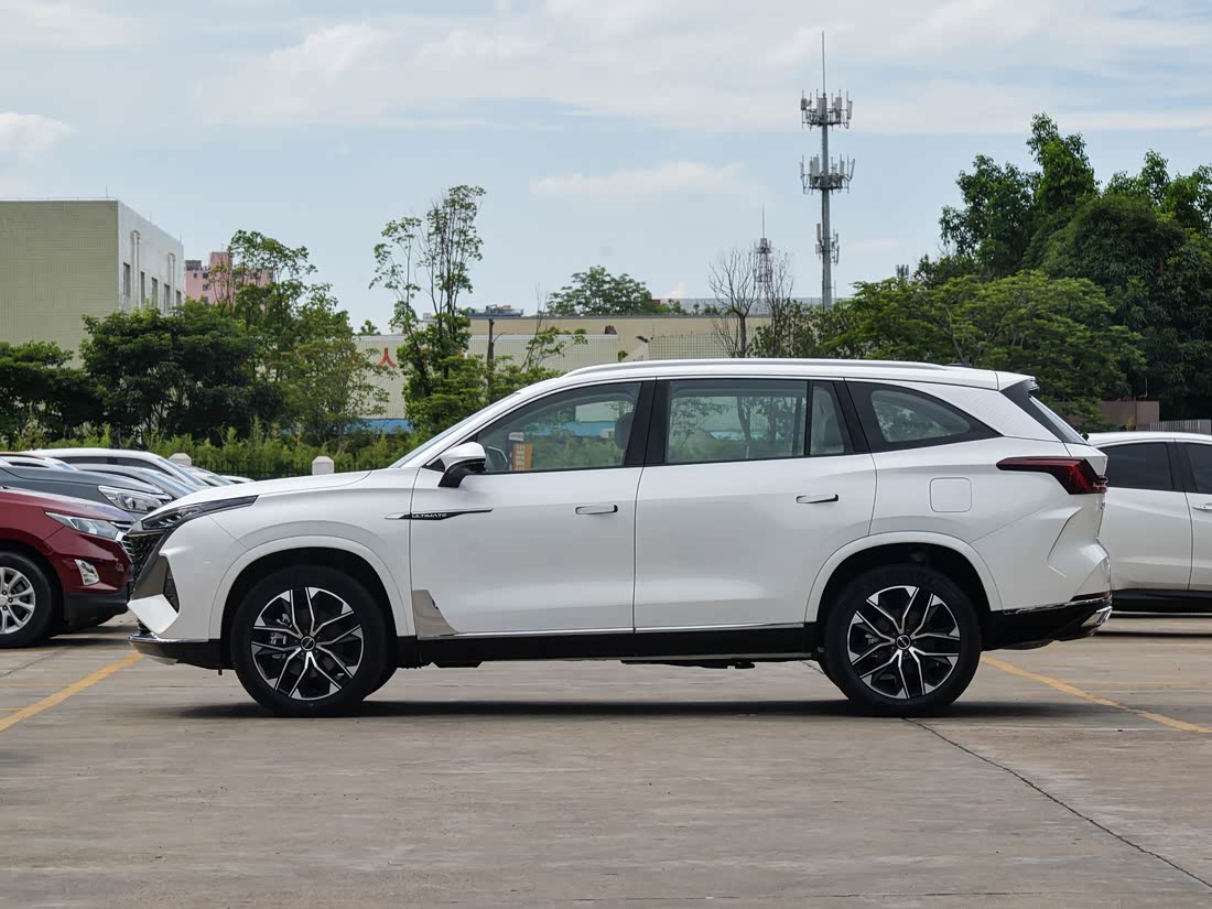 Roewe RX9 — фото 3