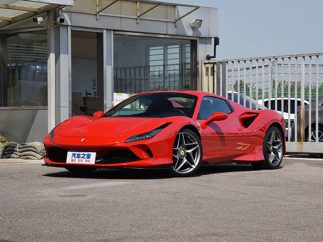 Ferrari F8 — фото 4