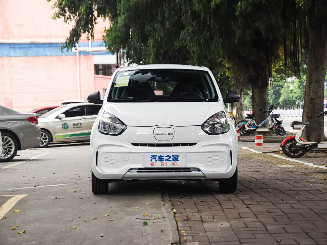 Roewe CLEVER — фото 2