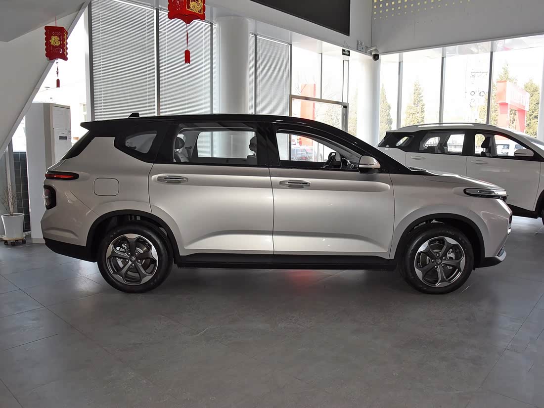 Baojun RM-5 — фото 2