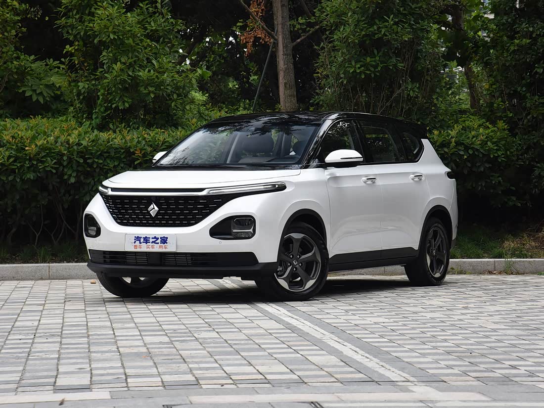 Baojun RM-5 — фото 3