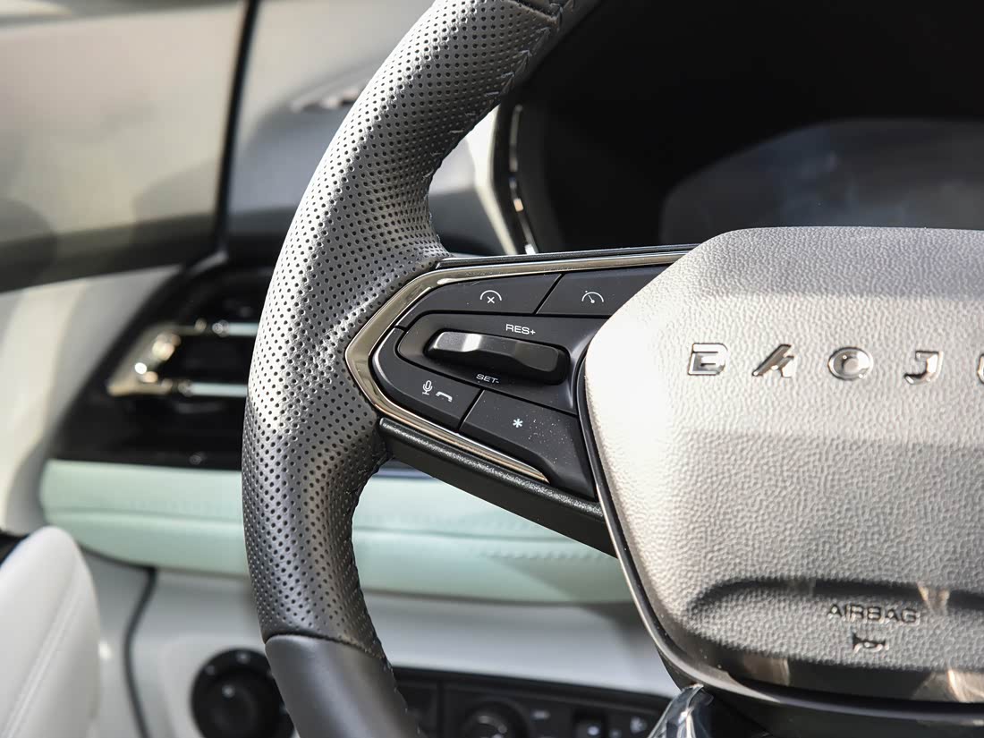 Baojun RS-3 — фото 8
