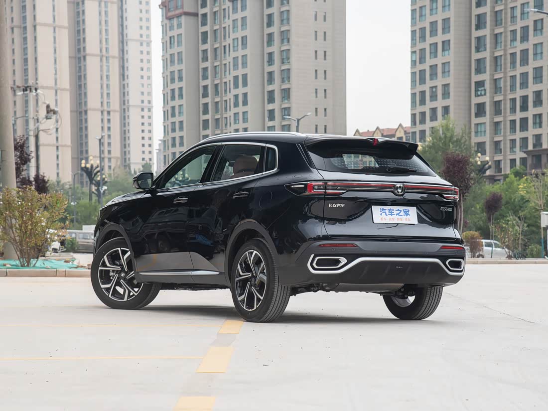 Changan CS55 PLUS — фото 3