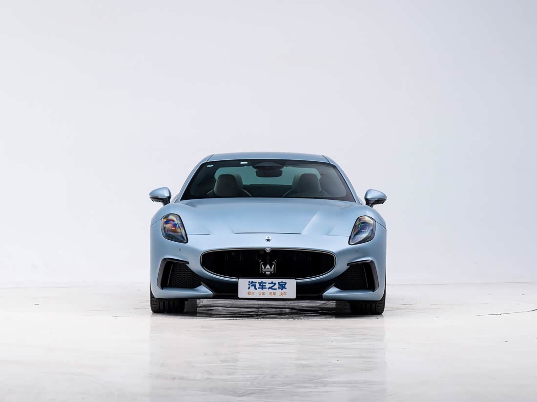Maserati GranTurismo — фото 2
