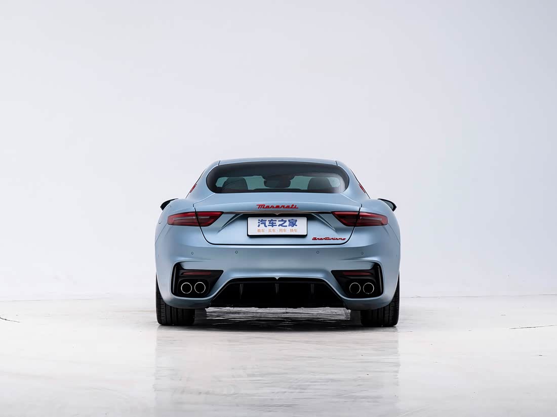 Maserati GranTurismo — фото 5
