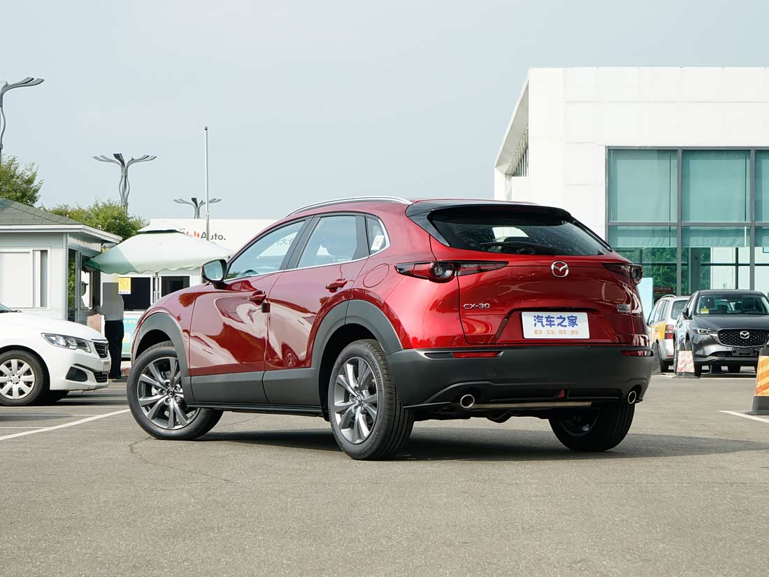 Mazda CX-30 EV — фото 3