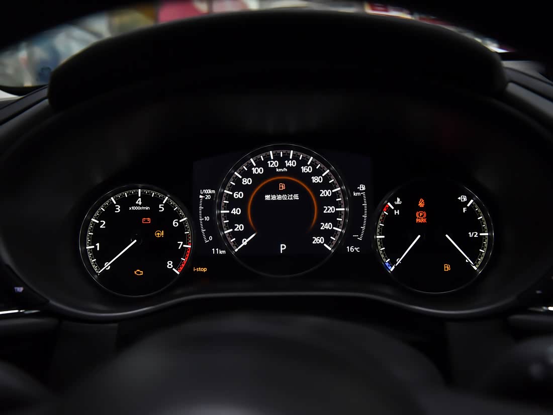 Mazda CX-30 EV — фото 8