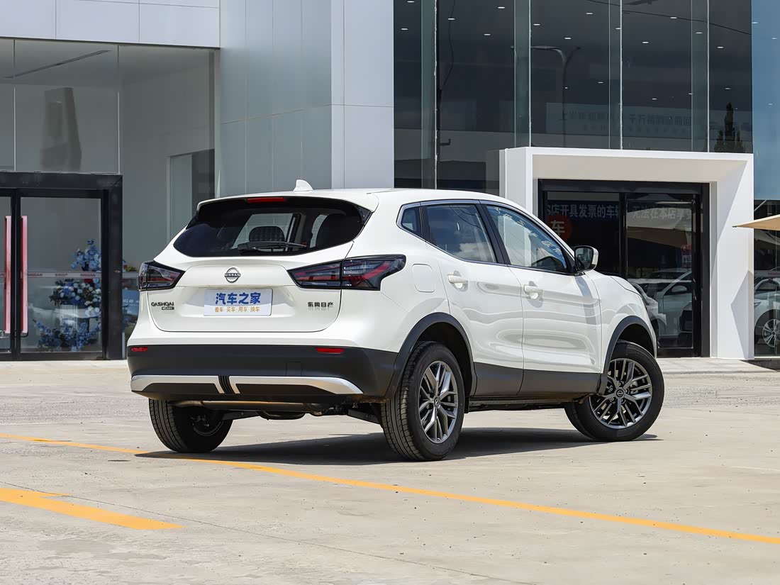 Nissan Qashqai — фото 4