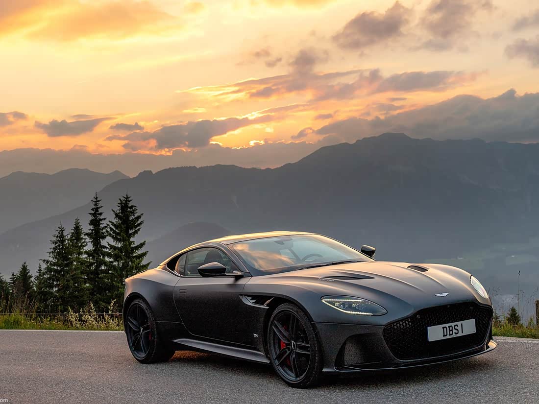 Aston Martin DBS — фото 6