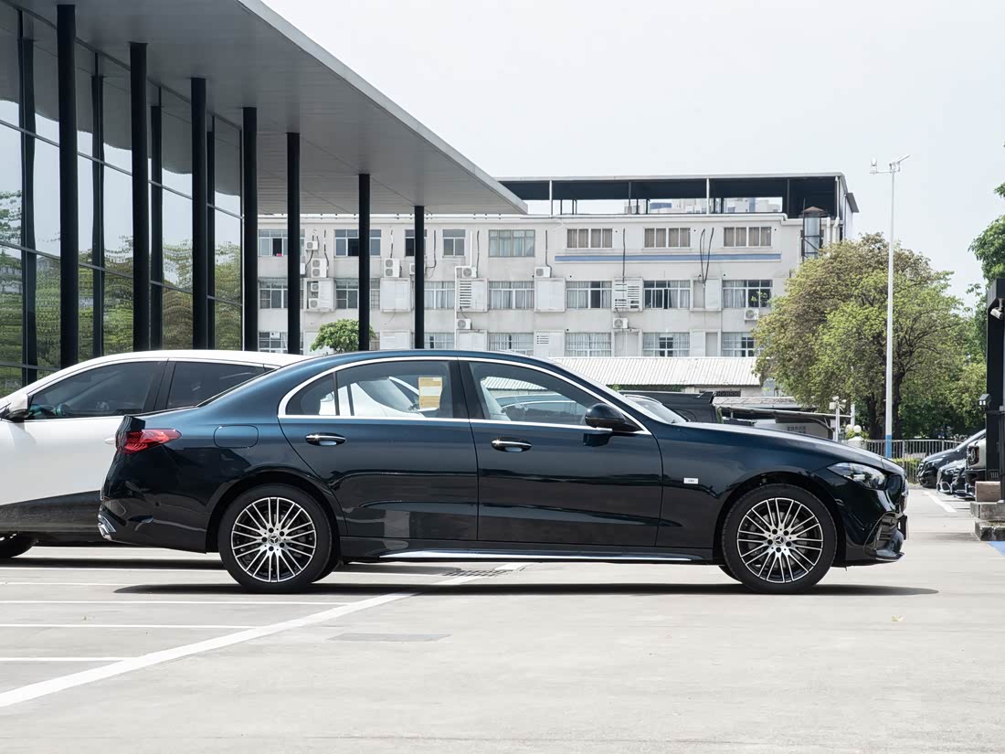 Mercedes-Benz C-Class — фото 3