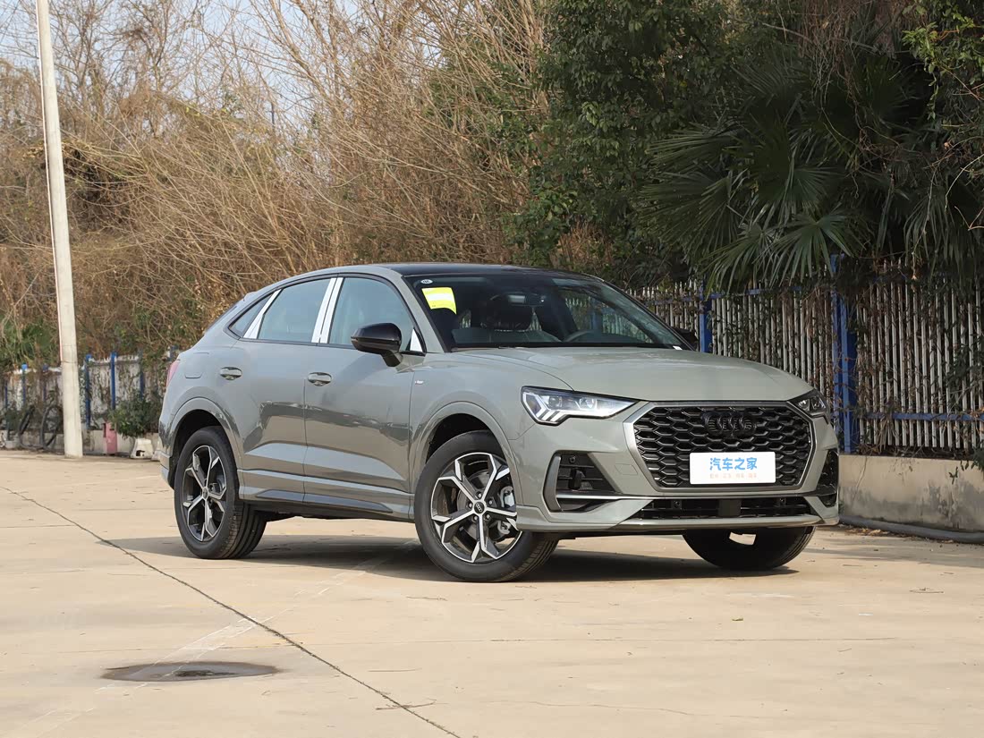 Audi Q3 Sportback — фото 2