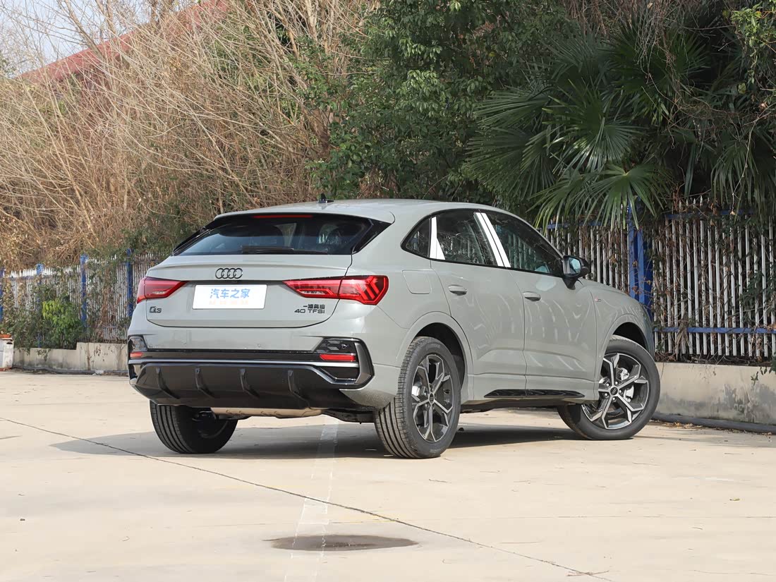 Audi Q3 Sportback — фото 5
