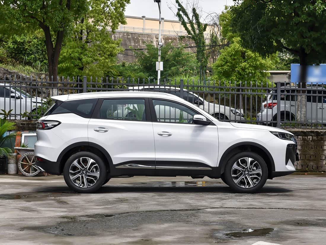 Chery Tiggo 7 PLUS — фото 5