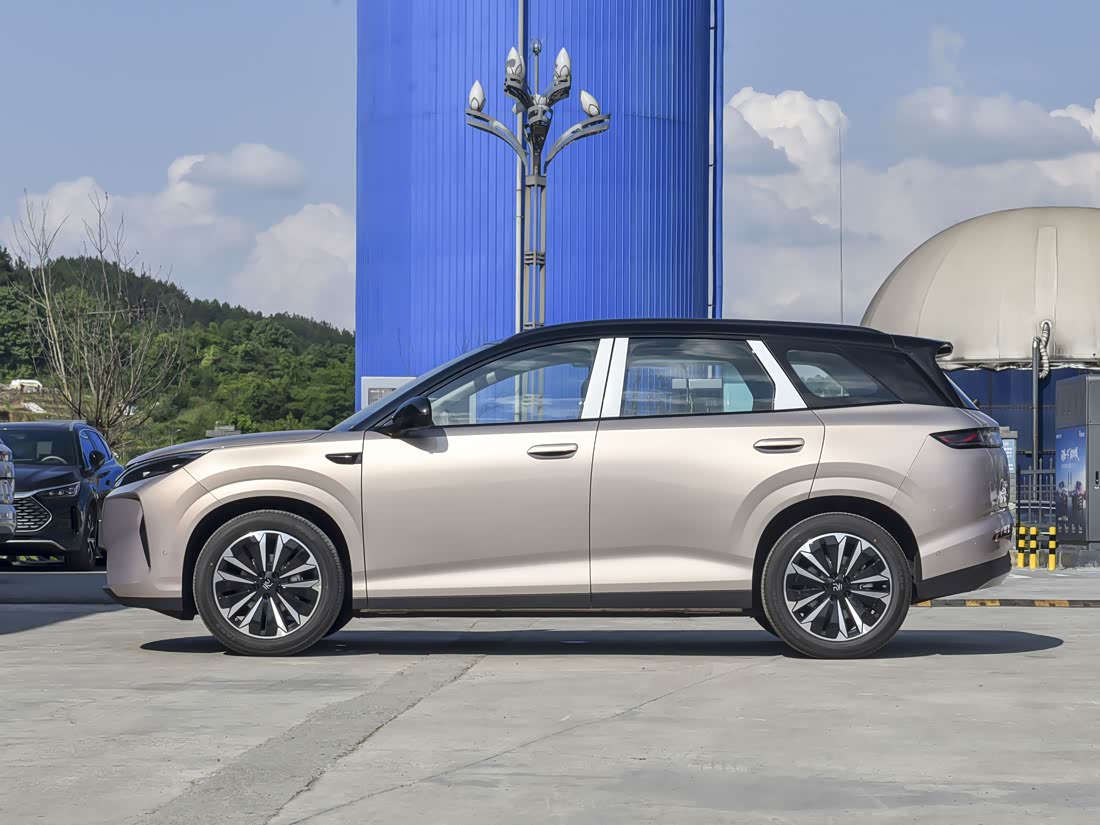 BYD Atto 3 — фото 4