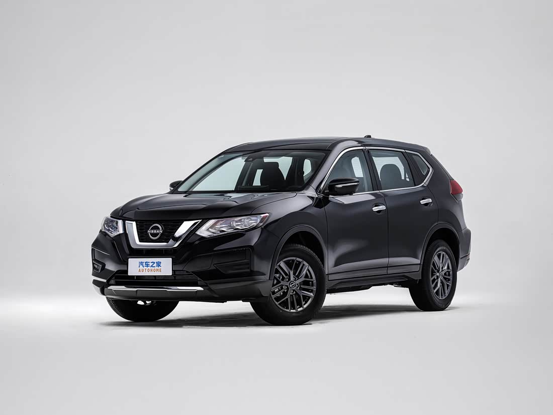 Nissan X-Trail — фото 1