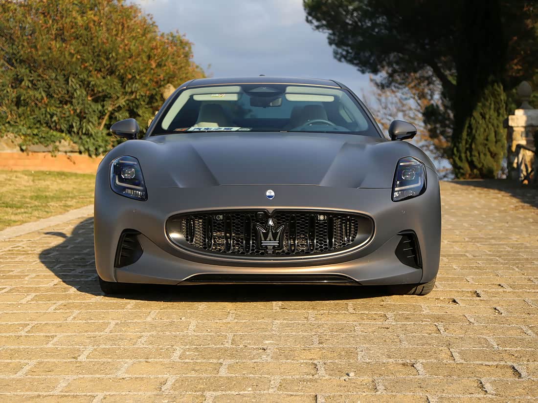 Maserati GranTurismo — фото 5