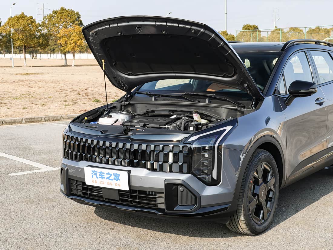 Kia Sportage — фото 9