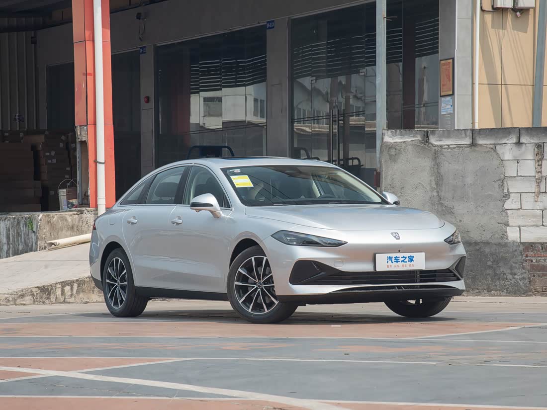 Roewe D7 DMH — фото 2